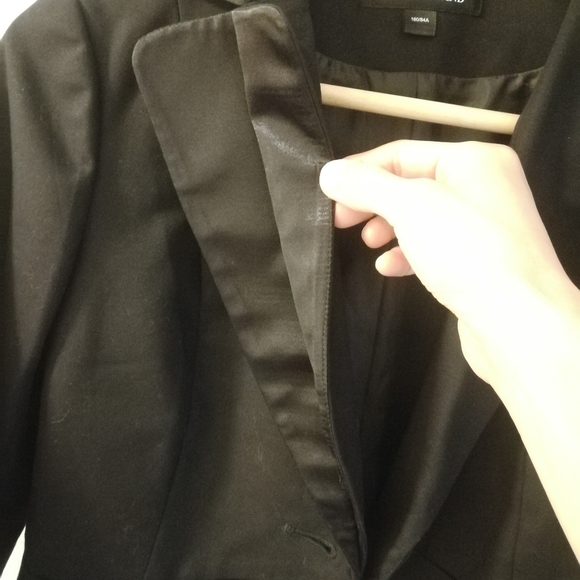 Brand New Black Cropped Blazer Single Button with 3/4 Sleeves, Size M - Picture 7 of 8